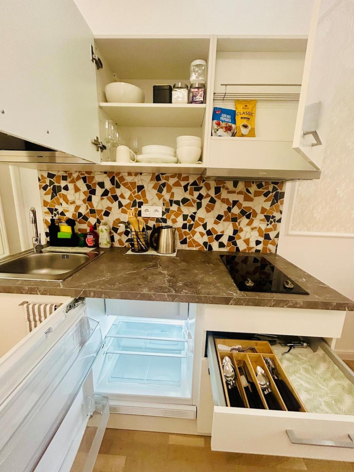 New Design Right Next Wenceslas Square Apartment